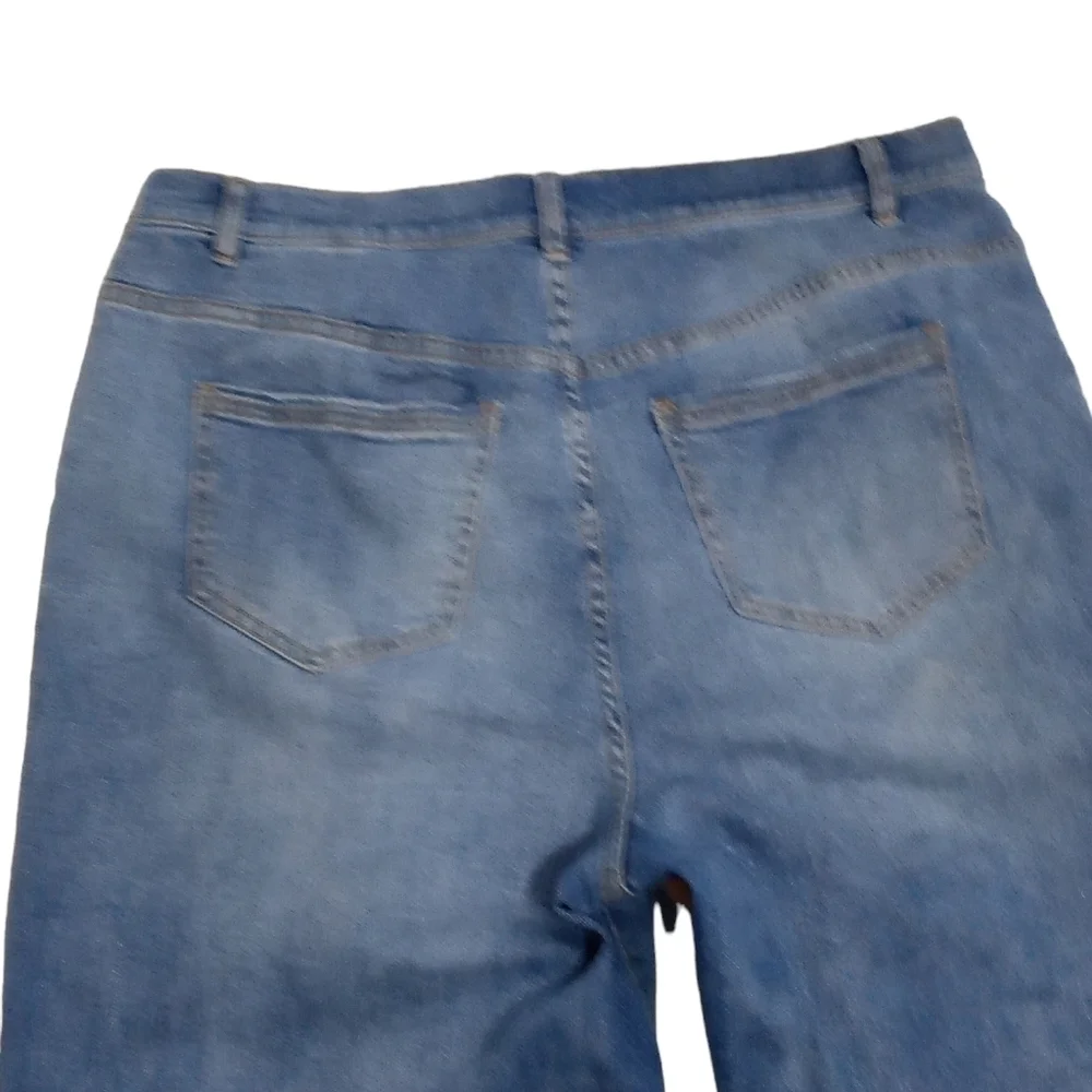 ELOQUII Baggy Straight Plus Asymmetrical Waist Ankle Denim Pants Jeans Size 14